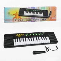 Синтезатор R 705 (48...